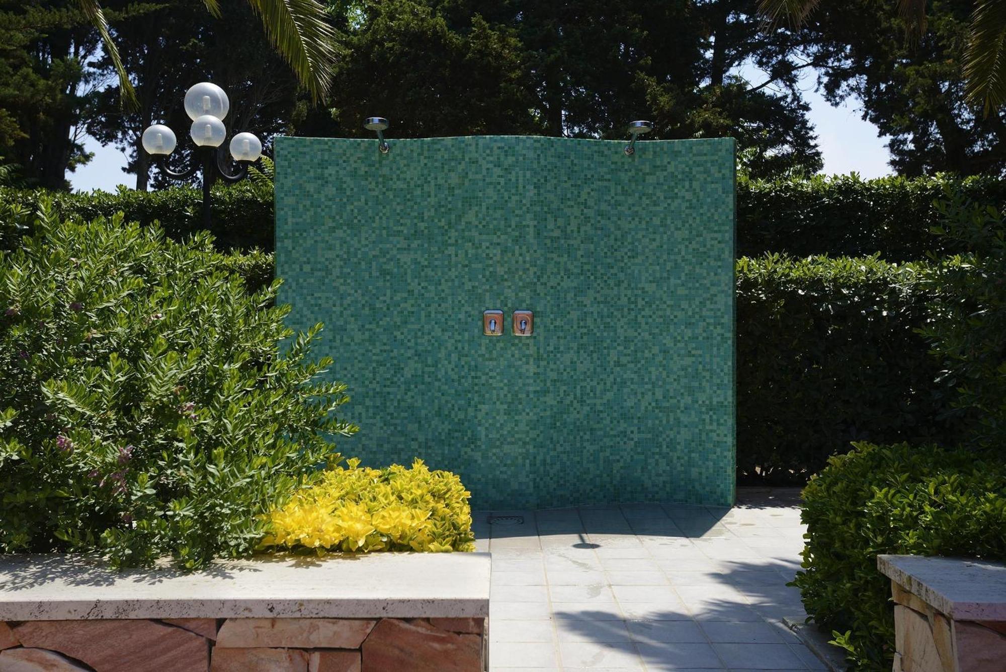 Hotel Oasis